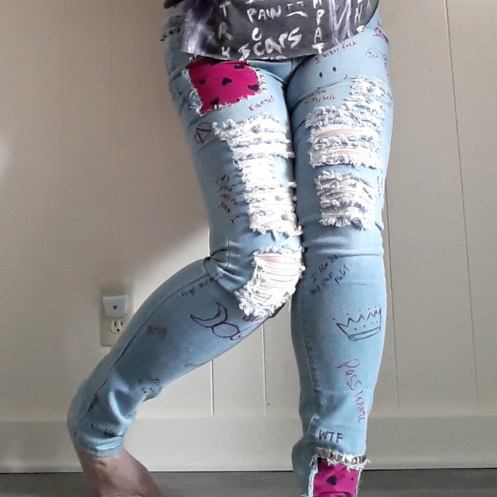 Rose Q distressed graffiti patchwork skinny jeans